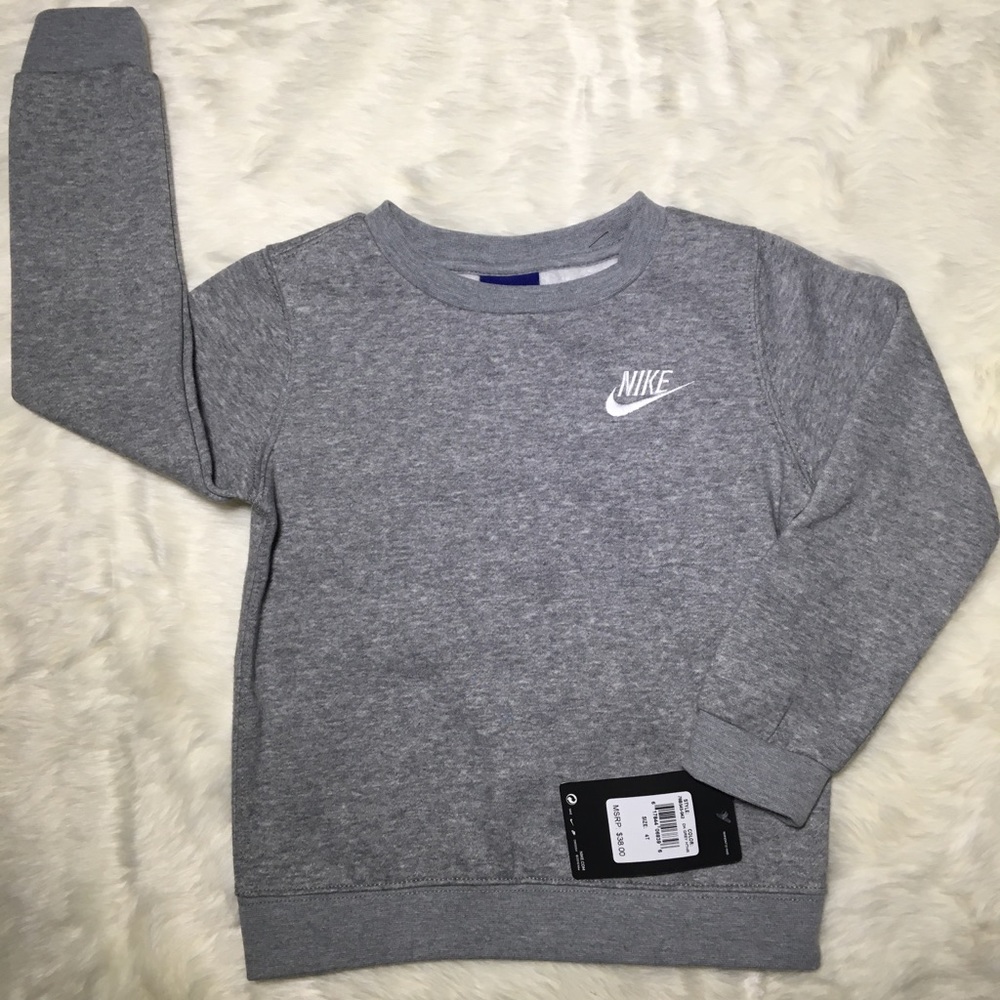 **LOWEST OFFER** NWT Nike sweatshirt